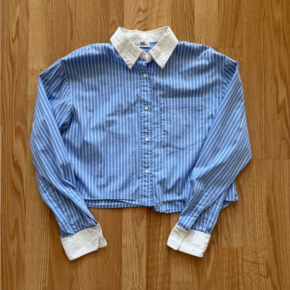 Rue Sophie Blue and White Striped Button-Up Shirt - Picture 3 of 5